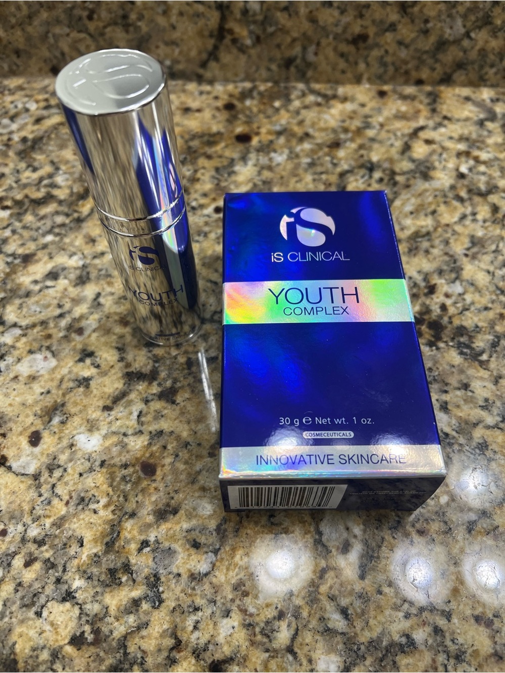 iS Clinical Youth Complex 1oz
